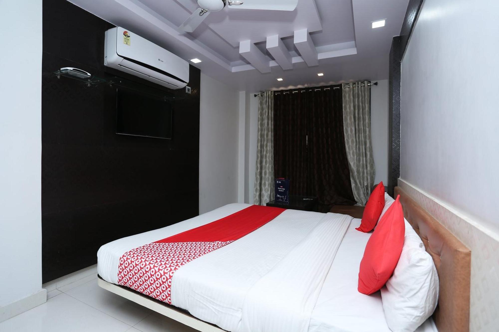Collection O 3995 Hotel Shree Kishan Palace Bhopal Exterior photo